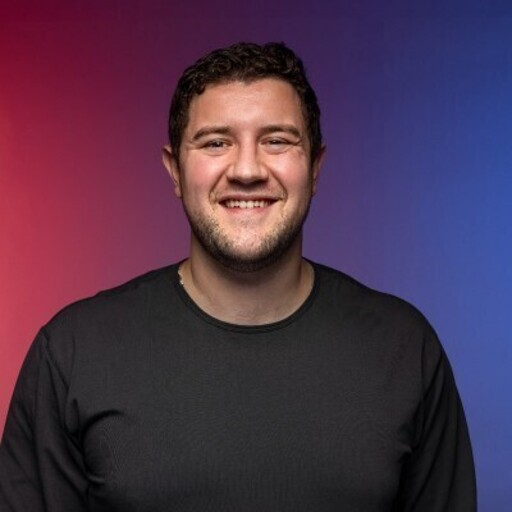 Portrait of Dylan Ross, Customer Success Manager